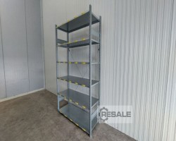 Maschine: SSI SCHäFER R 3000 Regallänge: 1,66 lfm./Kistenre Fachbodenregale