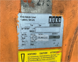 Maschine: KUKA KR210 Industrieroboter