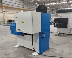 Maschine: DURENDUS C-Presse – 15 T – 300 × 300 mm Einständerpressen