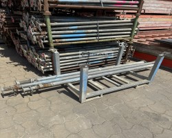 Maschine: SONSTIGE 1,60-3,00, 2,00-3,50m Baustützen lackiert  und  verzinkt
