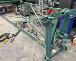 Maschine: MUYEN 1121-04 Drehkran