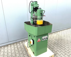 Maschine: DELTA LC 400 Rundtischflachschleifmaschinen