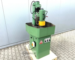 Maschine: DELTA LC 400 Rundtischflachschleifmaschinen