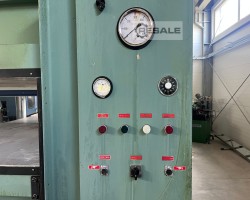 Maschine: MANNI 2500×1300 Furnierpressen
