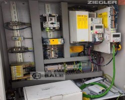 Maschine: BEHRINGER LPS 40-4 Vertikalbandsägen