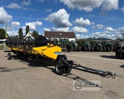 Maschine: NEW HOLLAND CH7.70 Stage V+  Mähdrescher + Schneidwerk + Schneidwerkswagen