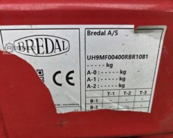 Maschine: BREDAL F4 Düngerstreuer
