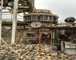 Maschine:  250-300 t/h Kieswerk