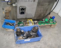 Maschine: MIKRON 102 Zahnrad-Abwälzfräsmaschine