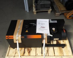 Maschine: BUSCH Mink MM 1142 BV Trockenklau-Vakuumpumpe