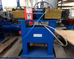 Maschine: SCHÜCO SHC 296346 Pneumatische Tischpressen