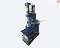 Maschine: ZIMAS H20 Schmiedehämmer