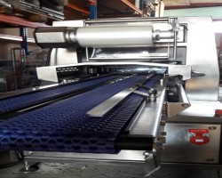 Maschine: WEBOMATIC TL 500 mit Vakuummaschine Schalensiegelmaschine  Traysealer