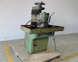 Maschine: KENTRON Sextant Topfschleifmaschine Schleifmaschine