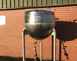 Maschine: GIUSTI steam jacketed cooking vessel Kochkessel und Hockerkocher