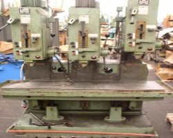 Maschine: WMW Saalfeld 3-Spindel Reihenbohrmascine