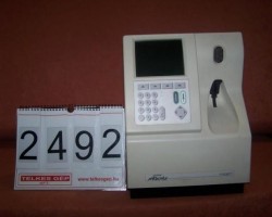 Maschine: NOVA BIOMEDICAL #2492 pHOx Plus Nova Biomedical Biotech Analysator