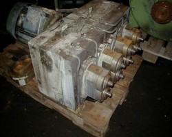 Maschine: BMW 8 Spindel Bohrkopf