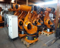 Maschine: KUKA KR200L140-2 Comp KRC2ed05 Roboter Industrieroboter