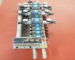 Maschine: FESTO VIFB-06-D-1, TN 18 810 Fünf Stück Ventilinseln