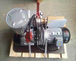 Maschine: BUSCH RC 100 B Vakuumpumpe 100 m3/h Ausdauerläufer