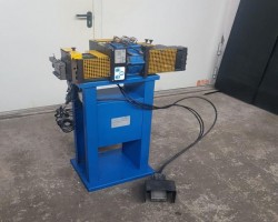 Maschine: SCHÜCO 296.346.234.01.01.097.A2 Hydro–Pneumatik Multifunktions-Stanze