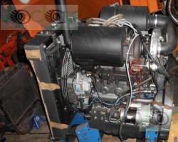 Maschine: YANMAR 4TNV98T Dieselmotoren