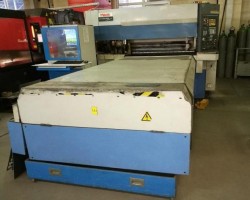 Maschine: MAZAK X48 Champion 1500 Watt 2500x1250mm Laserschneidemaschinen