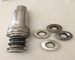 Maschine: CROWN OBRIST MKEU34 Verschlusskopf