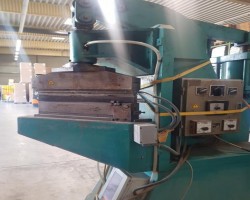 Maschine: O.R.E. Presse Pneumatische Klebepresse