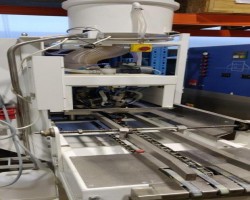 Maschine: DüBOR TSA 800 Backvormen Beõlung