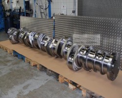 Maschine: WARTSILA 8L32 KURBELWELLE