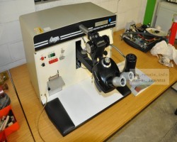 Maschine: DAGE Microtronic 22 Drahtbonder