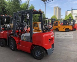 Maschine: D+E JAC 30H CE