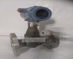 Maschine: ROSEMOUNT Vortex 8800, F020SD1N3D1I1M5 Durchflussmessgerät Vortex 8800