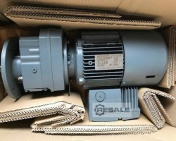 Maschine: SEW EURODRIVE RF 47 DT90L4/BMG/MM15 Getriebemotor