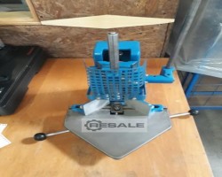 Maschine: FOELLMER HE/F31 Eckenrundstoßmaschine