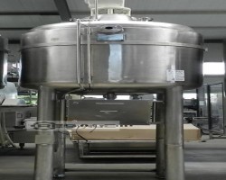 Maschine: BINDER 1000l Schmelzbehälter Schmelzbehälter