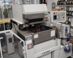Maschine: MITSUBISHI FA 10 P Drahterodiermaschinen