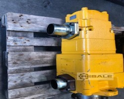 Maschine: BUCHER QT82-200/62-080/52-050R2014-H Hydraulikpumpe QT82-200/62-080/52-050R2014-HPN2239