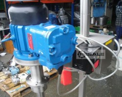 Maschine: YTRON ST 8-II Leitstrahlmischer