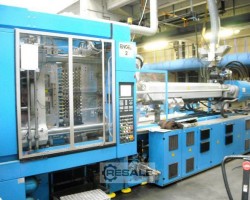 Maschine: ENGEL 4550 / 320 MacPET PET Preformmaschinen