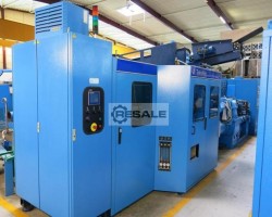 Maschine: TETRAPAK LX 1 PET Streckblasmaschinen