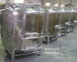 Maschine: EUROLUX 700,900,1100l tanks Lagertanks