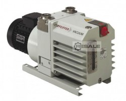 Maschine: PFEIFFER VACUUM UNO35 Vakuumpumpe