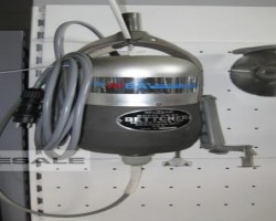 Maschine: BETTCHER UN -84 Trimmer