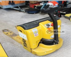 Maschine: YALE Palettenhubwagen MP16 -1600kg 