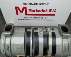 Maschine: DEUTZ SBV6M628 Ölkühler