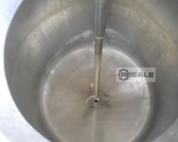 Maschine:   Behälter