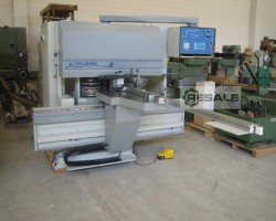 Maschine: COLOMBO AT 35 Winkelanlagen für Fensterherstellung